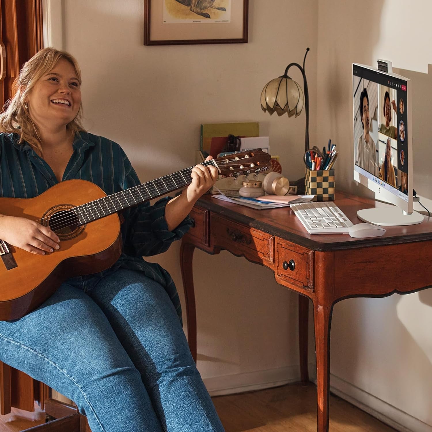 24 Inch All-In-One Desktop PC, FHD Display, AMD Ryzen 7 7730U, 16 GB RAM, 512 GB SSD, AMD Radeon Graphics, Windows 11 Home, 24-Cr0032 (2024)